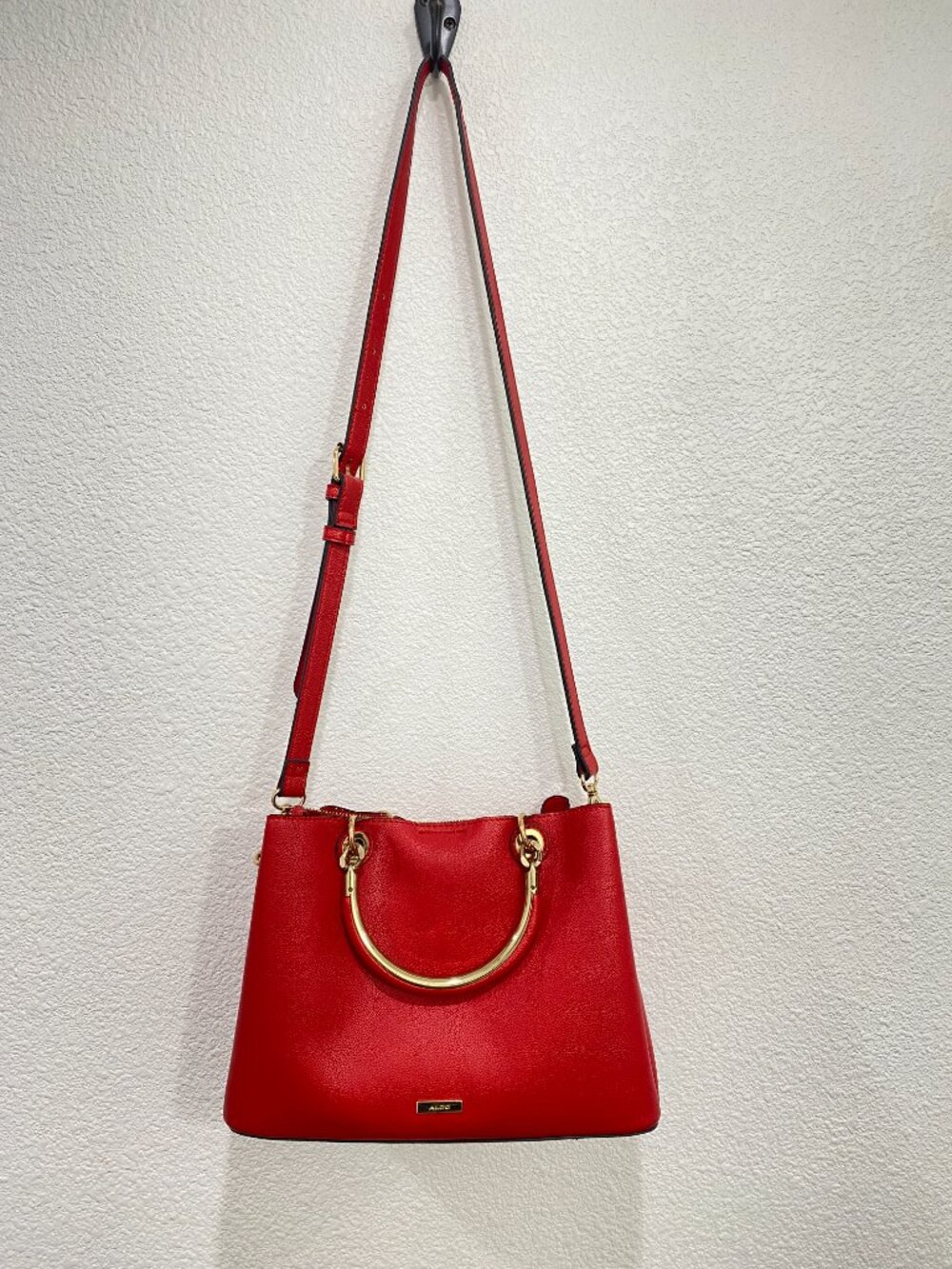 ALDO Red Satchel Crossbody Bag Gold Ring Handle Bold Chic One Size - Picture 2 of 12